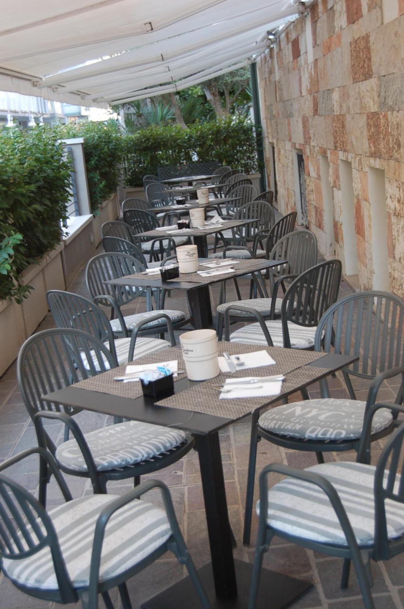 Hotel Brig Cattolica Exterior foto