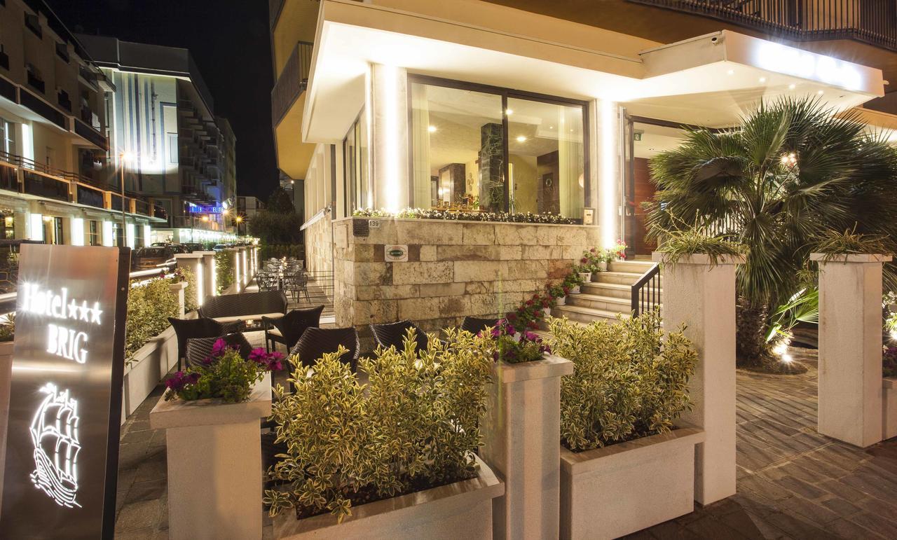 Hotel Brig Cattolica Exterior foto